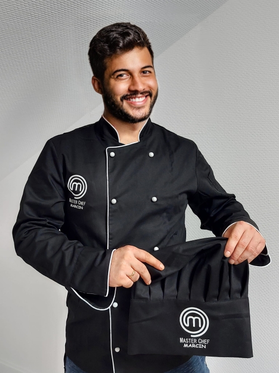 Šefpavāra cepure TOP CHEF ar personalizētu vārdu.