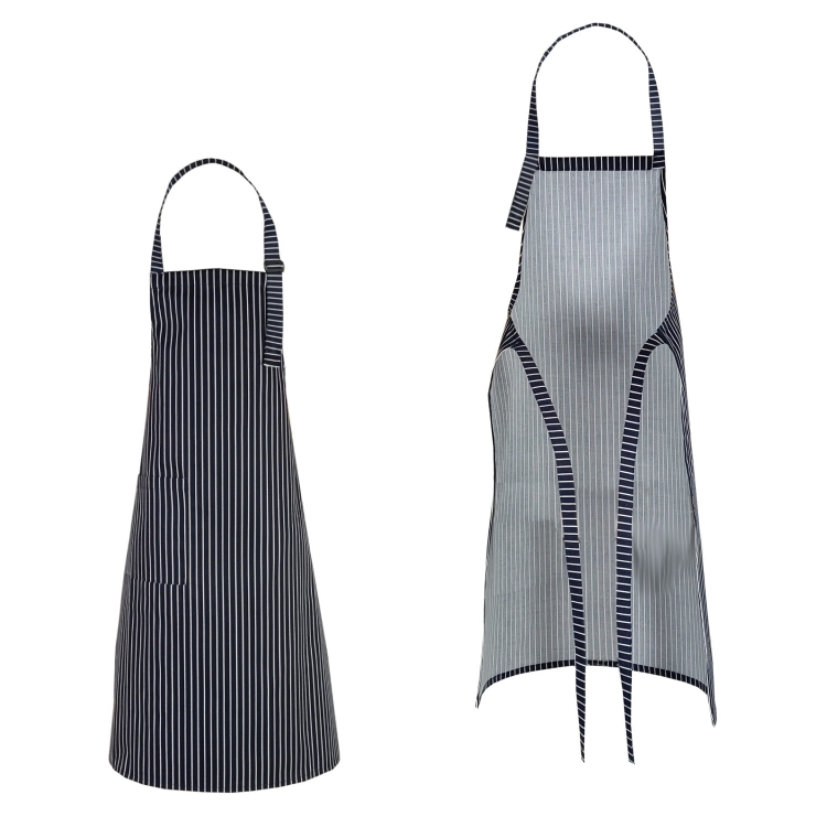 Zilā priekšautu ar baltām svītrām