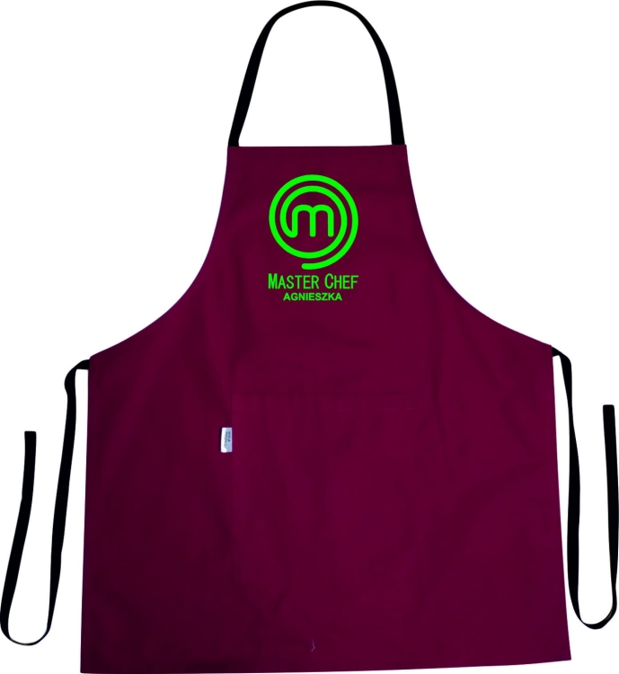 Vārda un uzvārda druka uz MASTER CHEF virtuves priekšautu.