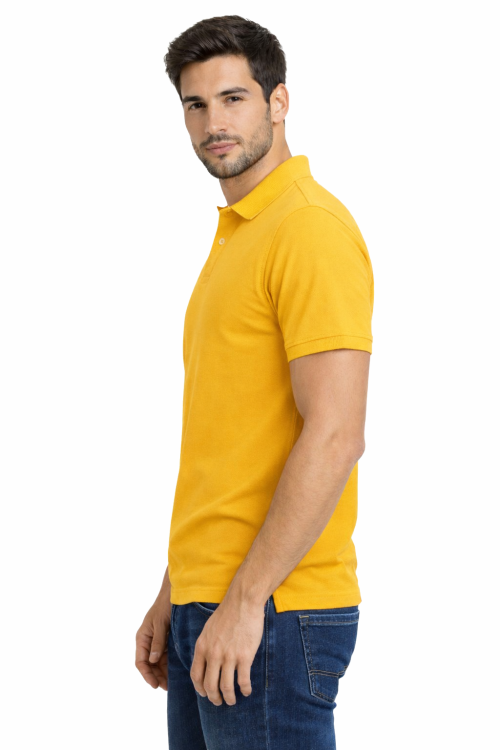 Koszulka polo męska krótki rękaw żółta widok z boku.png