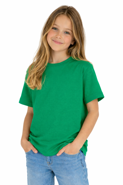 T-shirt dziecięcy dla chłopca i dziewczynki kolor zielony widok dziewczynki w t-shirt.png