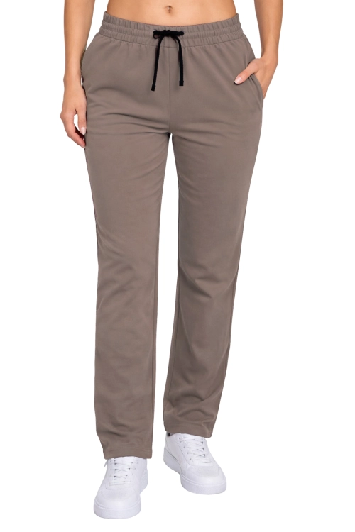 Spodnie medyczne klasyczne  prosta nogawka  w kolorze cappucino